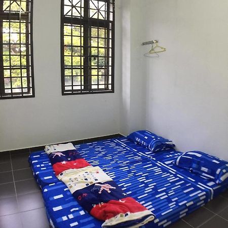 Jiaxin Hostel Ulu Tiram Ngoại thất bức ảnh