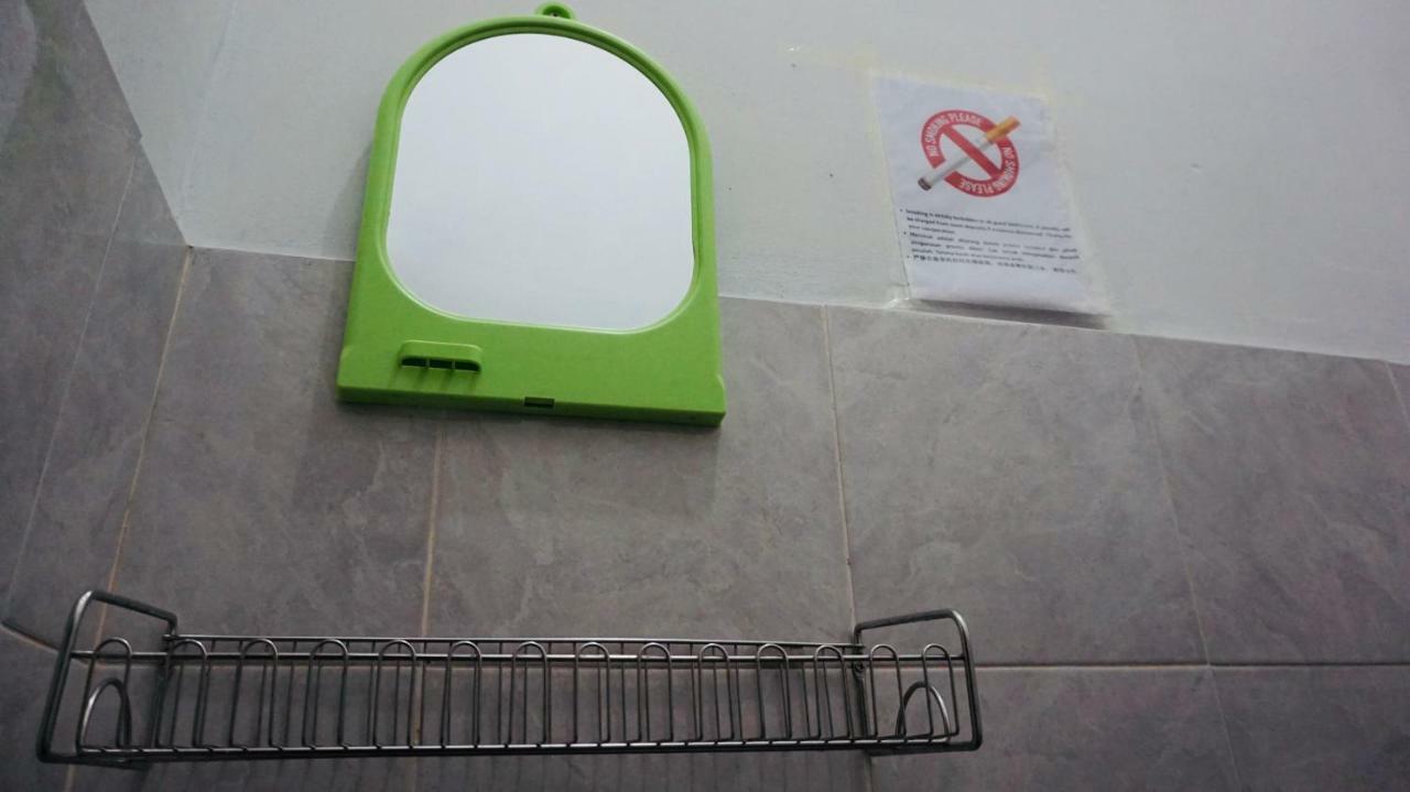 Jiaxin Hostel Ulu Tiram Ngoại thất bức ảnh